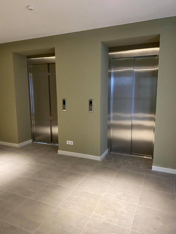 Twins Apartment Delux 2, New 구다우리 외부 사진